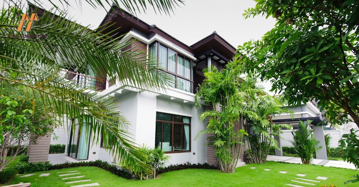 phong thủy trước cửa nhà