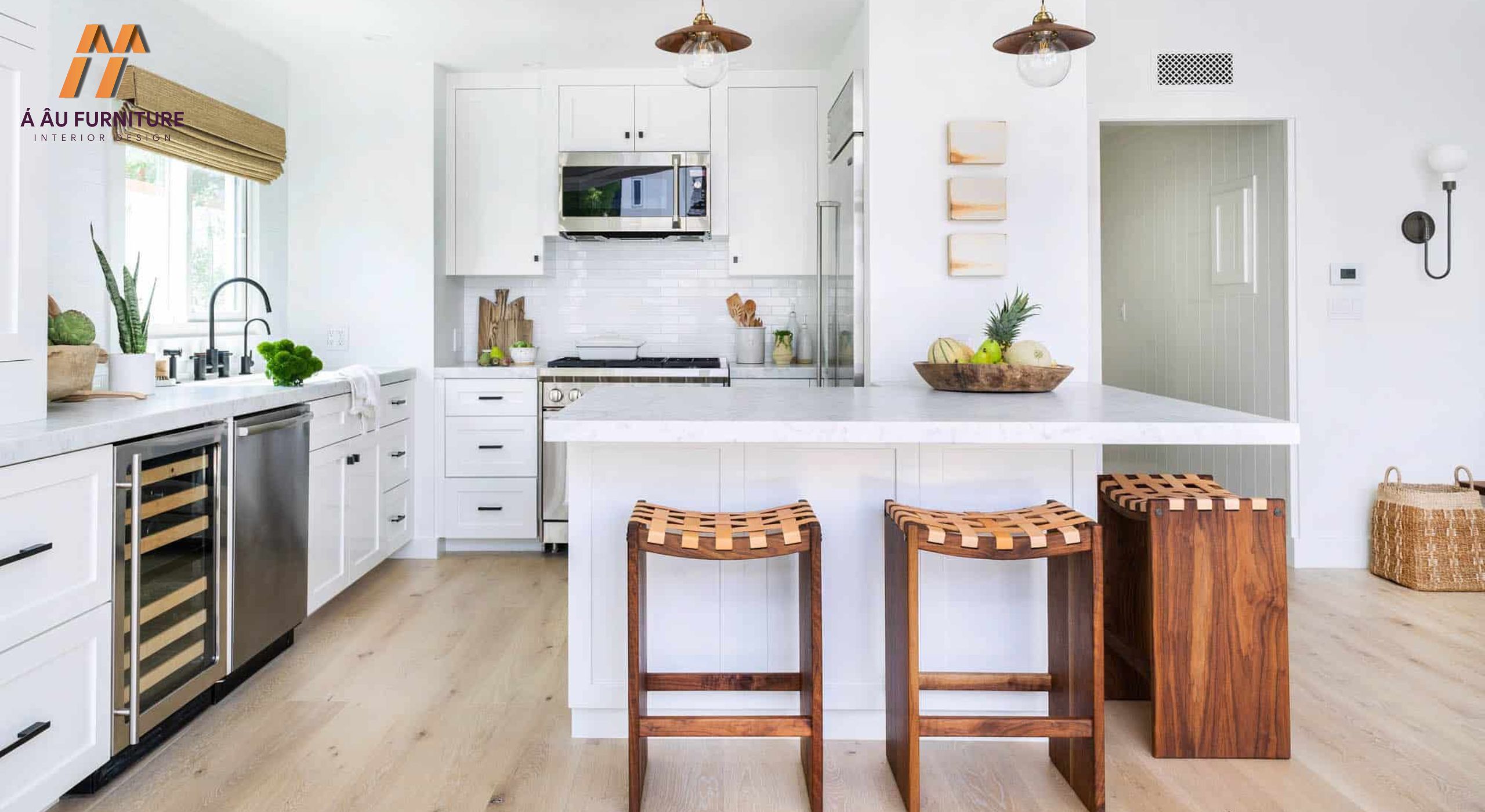 Mẫu trang trí phòng bếp nhà cấp 4 với tông trắng