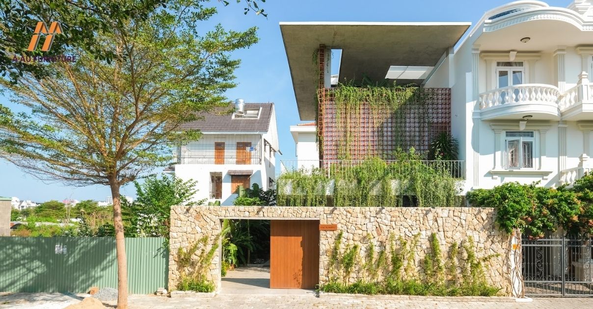 Nhà Phố Cổ Điển Hay Hiện Đại